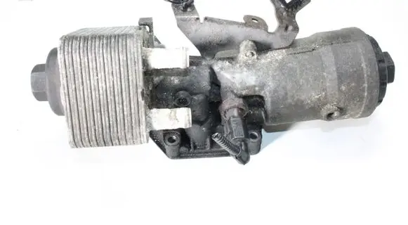 Mitsubishi Lancer Oil filter mounting bracket 045115389J