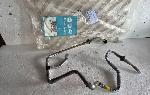 Alfa Romeo 159 Brake vacuum hose/pipe 50513246