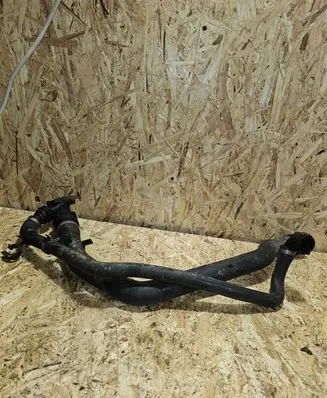 BMW X5 E70 Engine coolant pipe/hose 779415304 8186910