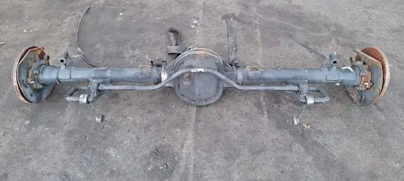 Iveco Daily 6th gen Rear axle beam with reductor 46393054