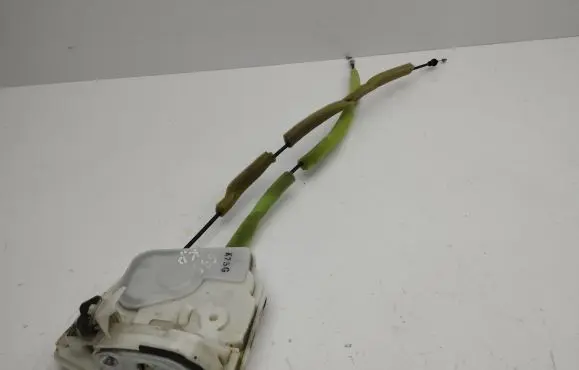 Mazda CX-5 Front door lock