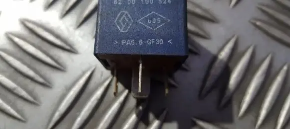 Renault Laguna II Other relay 8200100524 20241041