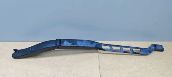 Mercedes-Benz ML W166 Front wiper blade arm A1668201040