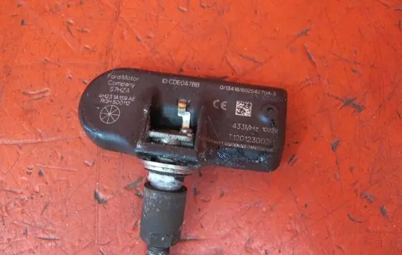 Jaguar XF X250 Tire pressure sensor 4H231A159AE NR4