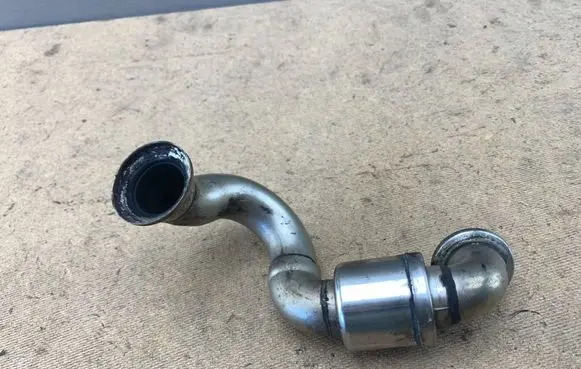 BMW X3 E83 EGR valve line/pipe/hose 11712354039 11717811788 2354039