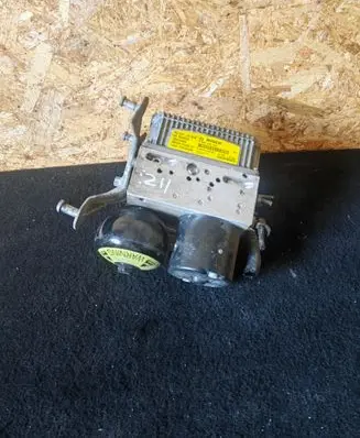 Mercedes-Benz E W211 ABS Pump 0986483502