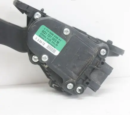 Volkswagen Golf V Accelerator throttle pedal 6Q1721503M