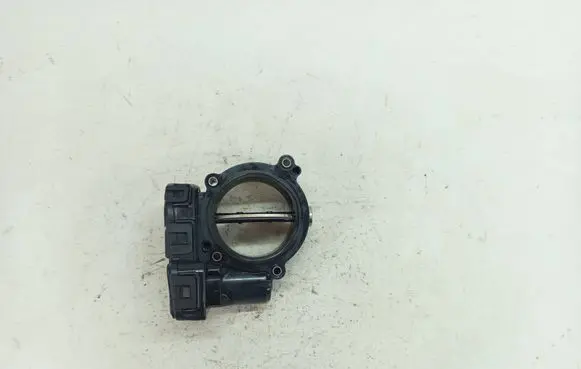 Mercedes-Benz E W212 Throttle valve A6510900470 DK0040