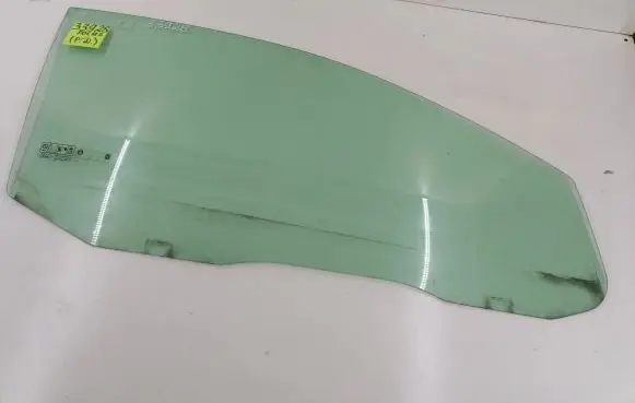 Ford Focus Front door window/glass (coupe) E943R000016