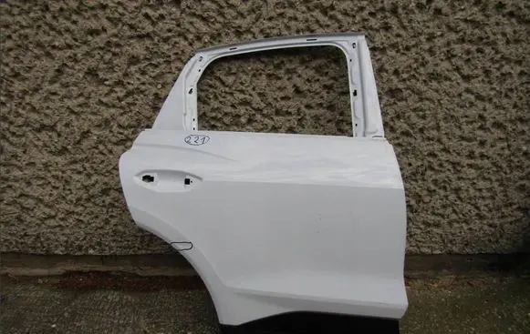 Audi Q4 Sportback e-tron Rear door 89A833312