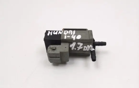 Hyundai i40 Turbo solenoid valve 351202A400