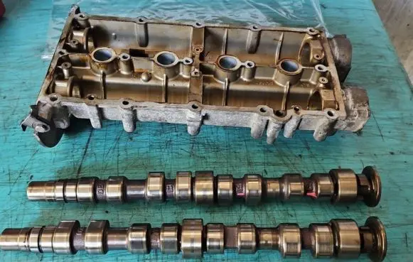 Engine head