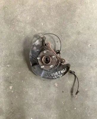 Subaru Forester SH Front wheel hub