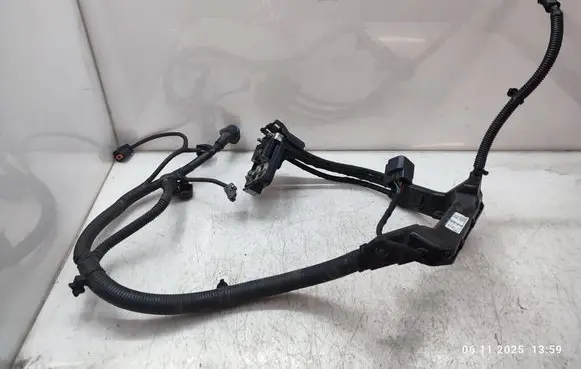 KIA Sorento Positive cable (battery) 918512P630