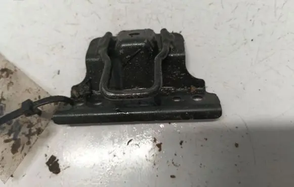 Honda Insight Seat back rest lock catch 