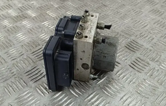 Nissan X-Trail T32 ABS Pump 2265106452