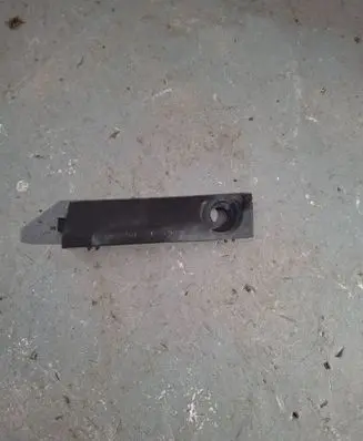 Porsche Macan (95B) Fender mounting bracket 953823417L