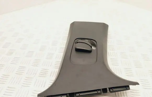 Citroen DS4 (B) pillar trim (top) 9687483377