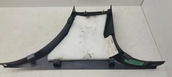 (B) pillar trim (bottom)