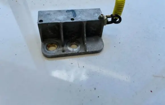 Nissan Almera Airbag deployment crash/impact sensor