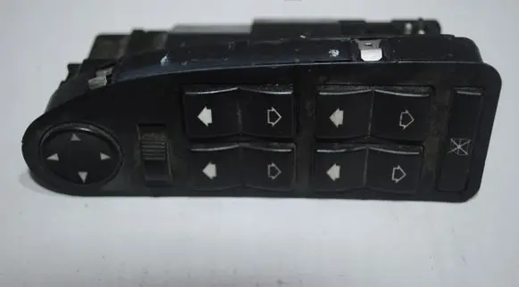 BMW 5 E39 Electric window control switch 6907110