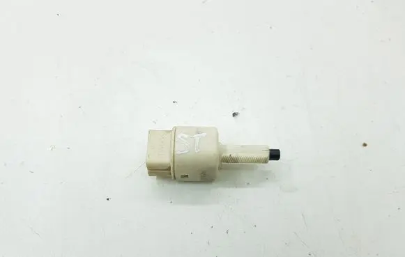 Toyota Corolla Verso AR10 Brake pedal sensor switch