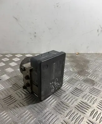 Volkswagen Golf V ABS Pump 1K0907379K 1K0614517H