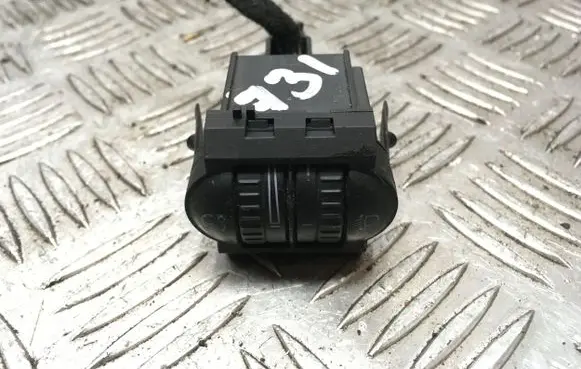 Volkswagen Golf V Headlight level height control switch 1K0941333A
