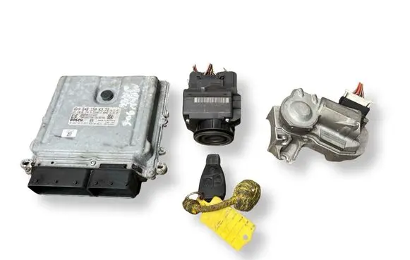 Mercedes-Benz Sprinter W906 Engine ECU kit and lock set 0281015053 A6461506372