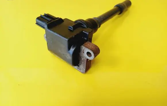 Mitsubishi Carisma High voltage ignition coil FK0138