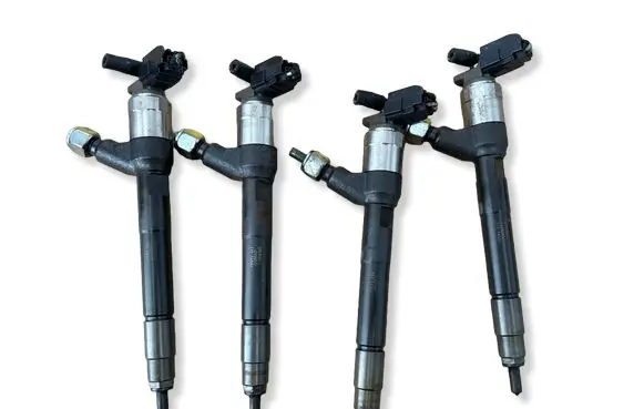 Opel Zafira C Fuel injectors set 55570012 11T14719