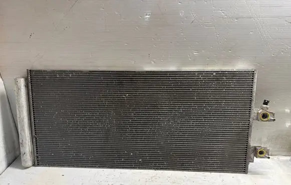 Volvo XC40 A/C cooling radiator (condenser) 31439781