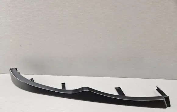 Under headlight/headlamp trim