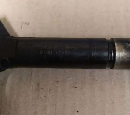Mazda 6 Fuel injector RF8G13H50 RF8G
