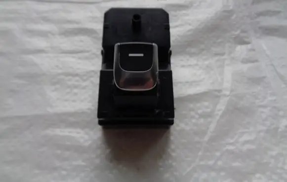 KIA Sportage Electric window control switch 93580D9100