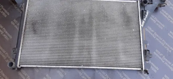 Renault Master III Coolant radiator 63073201E