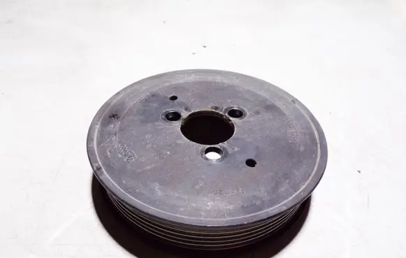 Audi A6 Allroad C6 Water pump pulley 059121031L