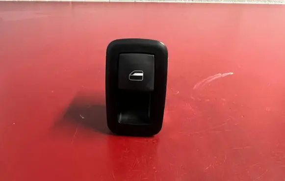 Chrysler Town & Country V Electric window control switch 68110869AA