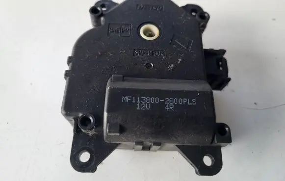 Toyota Auris E180 A/C air flow flap actuator/motor 1138002800