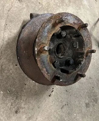 Man TGE 1gen Front wheel hub spindle knuckle