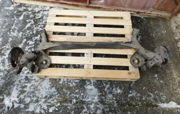 Rear axle beam