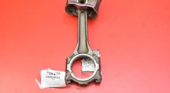 Volkswagen PASSAT B6 Piston 86L90