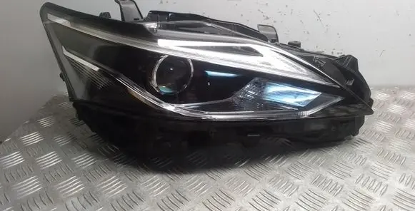 Lexus CT 200H Headlight/headlamp