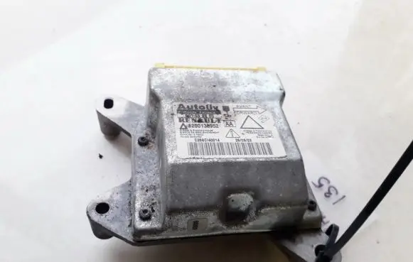 Renault Laguna II Airbag control unit/module 601958800 8200138952