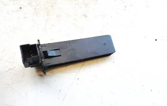 Tesla Model Y Interior temperature sensor h081380223 121784017