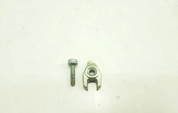 Mercedes-Benz A W177 Fuel Injector clamp holder A6080160200