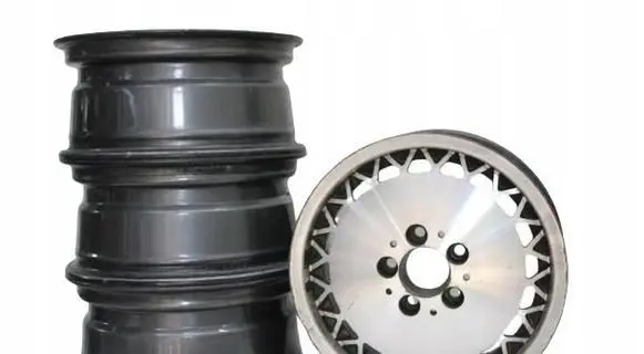 Mercedes-Benz E W124 R15 alloy rim 