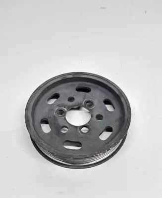 Volkswagen Golf IV Power steering pump pulley 038145255B