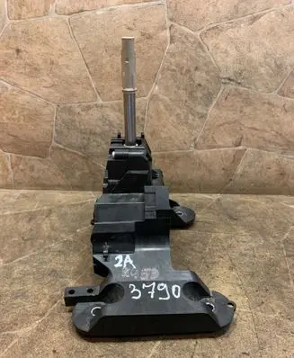 BMW 2 F46 Gear selector 7950471