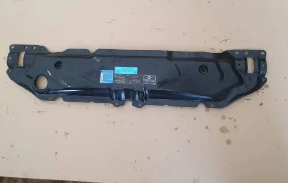 BMW 5 E60 E61 Radiator support slam panel 7033741 51647033741